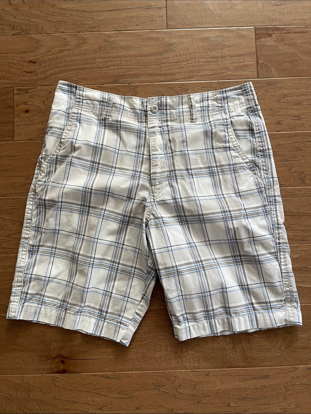 Old Navy Men’s Plaid Shorts 34